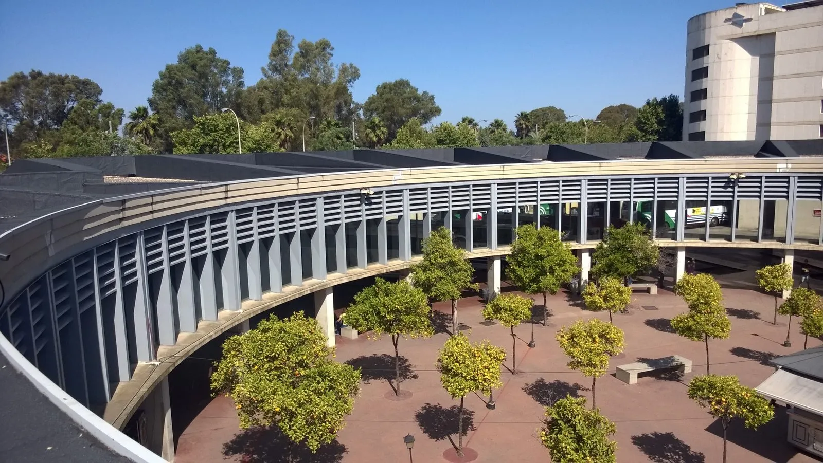 The circular courtyard of the Huelva bus station