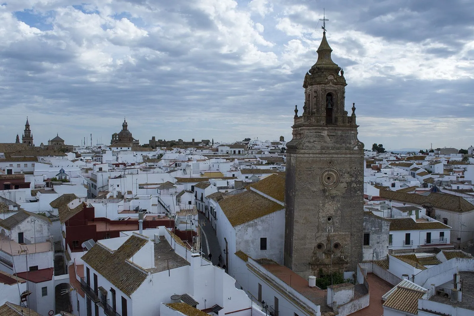 The white rooftops of Carmona with the tower of San Pedro, seen from above